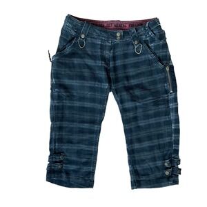 Y2K Nine Lives Capri Pants Size 28 Black Gray Low Rise Button Fly Women